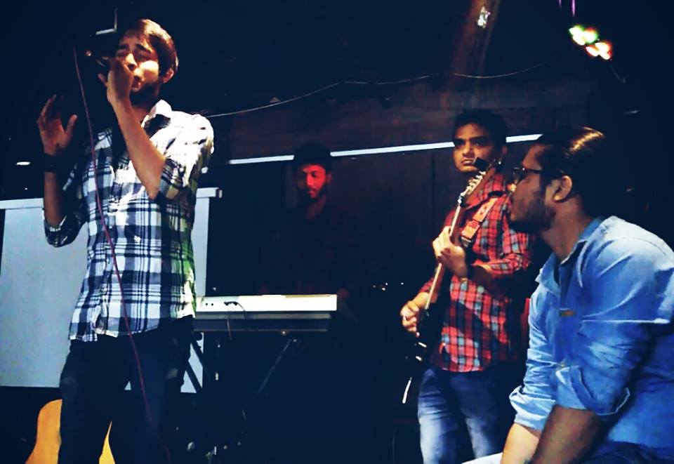 top male singer udaipur